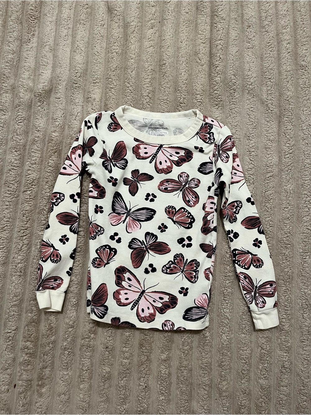 Girls' Cream Long-Sleeve Butterfly Pajama Top - Pink Accents